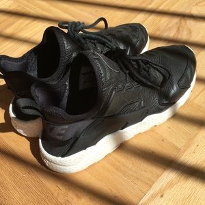 ❌FINAL SALE ❌ LEATHER BLACK NIKEAIR ULTRA PREMIUM